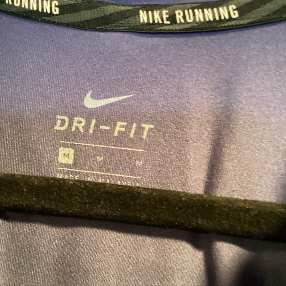 Nike Women's Purple Quarter-Zip Sweatshirt - Picture 2 of 9